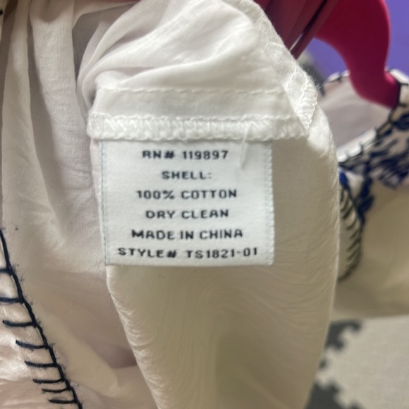 Collective Concepts White with Blue Embroidery size M - Picture 6 of 6